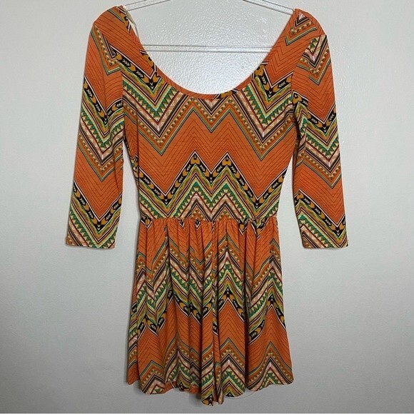 Ita Trendy Women's Size Medium Orange Aztec Print Stretchy Romper - Picture 1 of 8